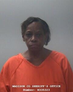 Mugshot of GINA D MAUL