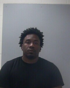 Mugshot of IMAN D JONES