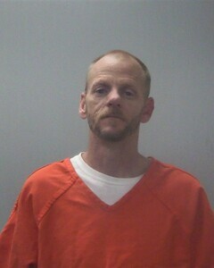 Mugshot of CHRISTOPHER C HUTTON