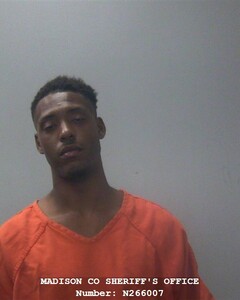 Mugshot of DEWAYNE O FLETCHER