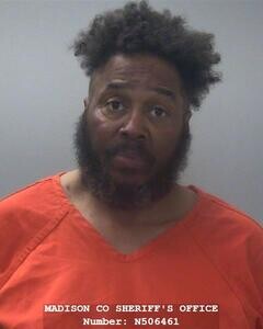 Mugshot of KENNETH E ROBERSON