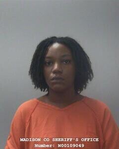 Mugshot of KIARA M ANDERSON