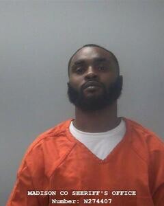 Mugshot of DONALD R THOMAS