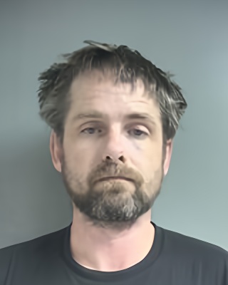 Mugshot of BRANDON UPTON