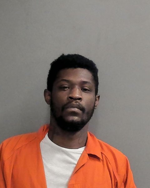Mugshot of CARVARIA LATRE MAY