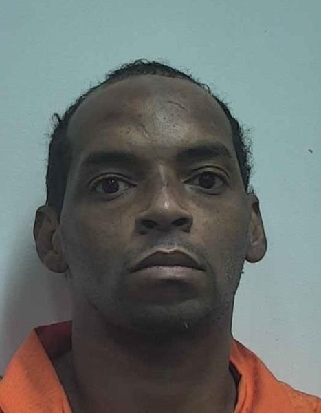 Mugshot of ALVERTIS JR DIXON
