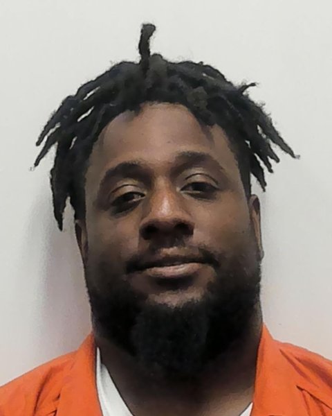Mugshot of DEVONTE CHEQUEA HOLLOWAY