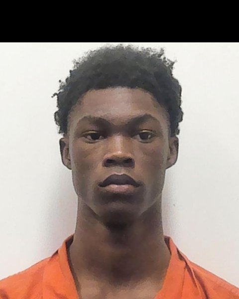 Mugshot of KNASI JAMARI BROWN