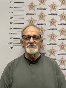 Mugshot of ROGER DALE SR MCVAY