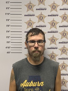 Mugshot of CHRISTOPHER LYNN SEGROVES