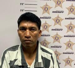 Mugshot of EFRAIN HERNANDEZ
