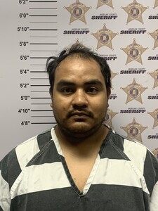 Mugshot of REYNALDO BEATRIZ TORREBLANCA