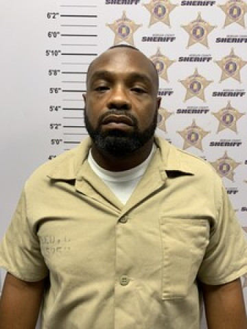 Mugshot of CHAZ MANDALE REED