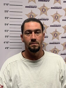 Mugshot of ROGER WILLIAM KNIGHT