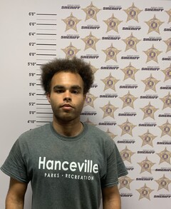 Mugshot of NICHOLAS ANDREW STARNES