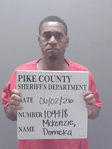 Mugshot of DOMEKA KEHAR MCKENZIE