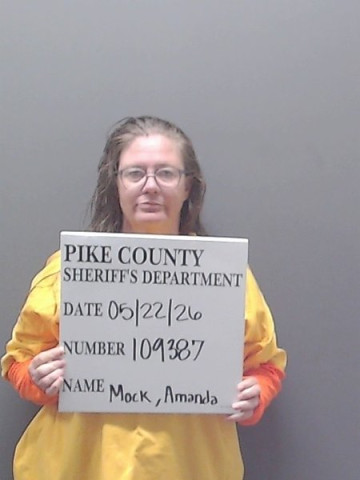 Mugshot of AMANDA LYNN MOCK