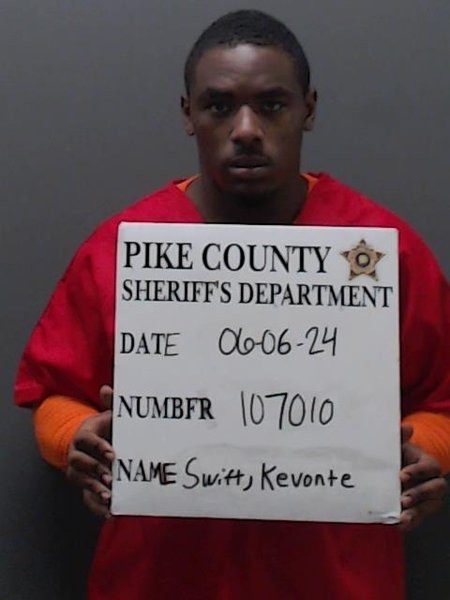 Mugshot of KEVONTE SWIFT