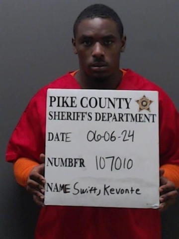 Mugshot of KEVONTE SWIFT