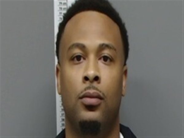 Mugshot of Cadarious Mcneal Burton
