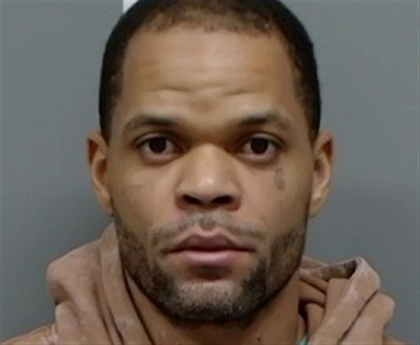 Mugshot of Le'manuel Fahie