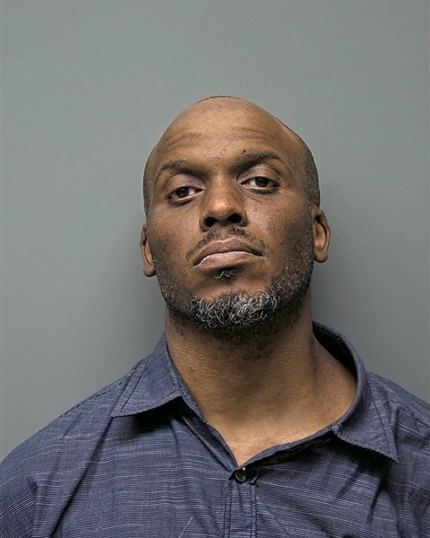 Mugshot of D DUNN