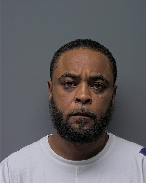 Mugshot of D ROGERS