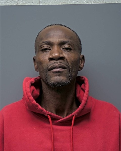 Mugshot of D THOMAS