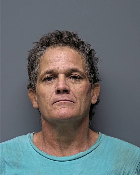 Mugshot of R WHITEHEAD