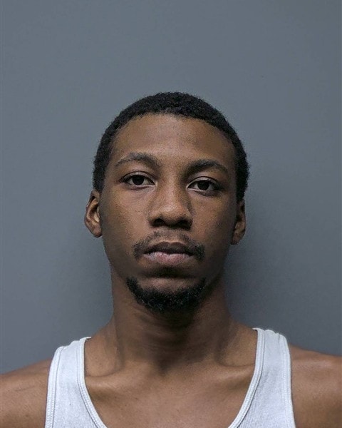Mugshot of D HOWARD