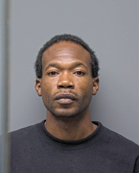 Mugshot of D LEWIS
