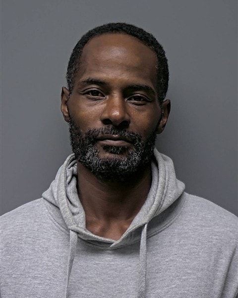 Mugshot of S ALLEN