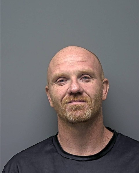 Mugshot of D GLOVER