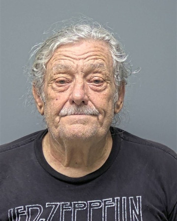 Mugshot of J HALSTEAD