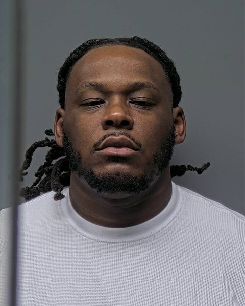 Mugshot of R MURPHY