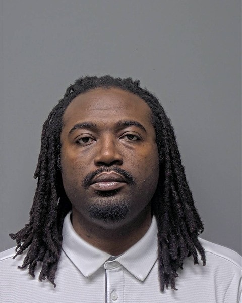 Mugshot of D HOLSTON