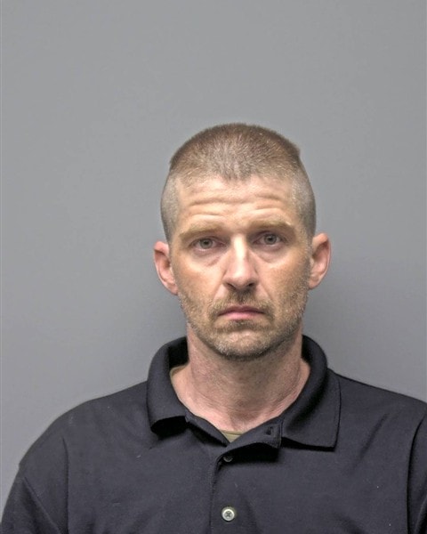 Mugshot of C CHAMBLESS