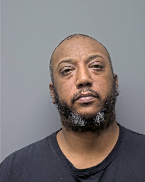 Mugshot of D BOWEN