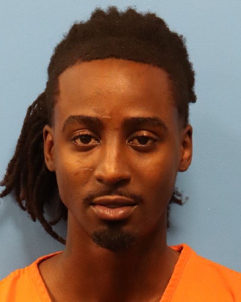 Mugshot of ALLEN TAVARES LYNCH