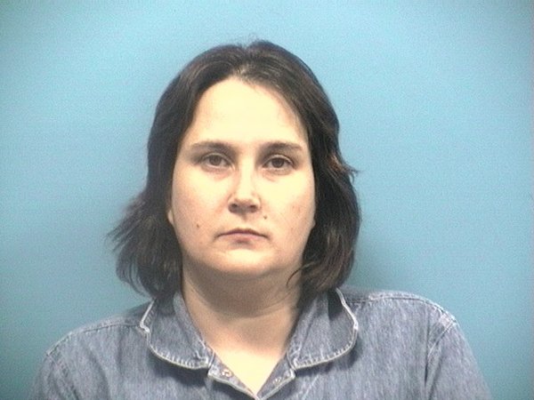 Mugshot of LISA ANN HOWELL