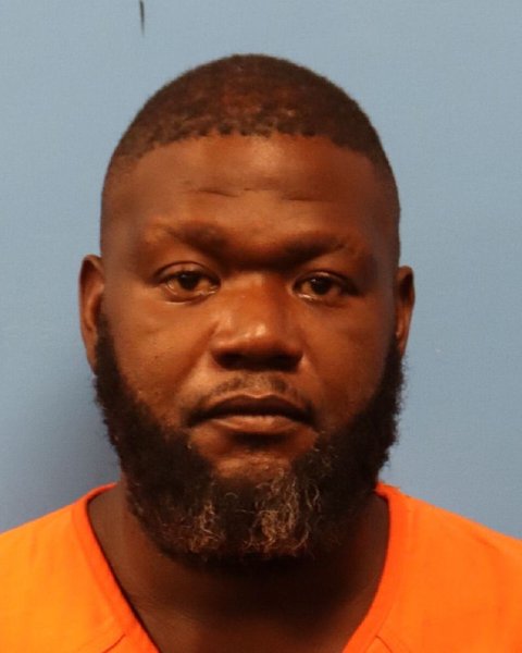 Mugshot of DERICK DEANDRE JAMES