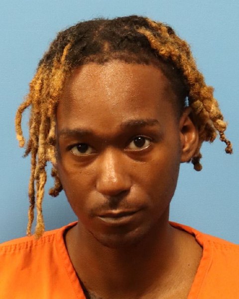 Mugshot of ASHTON DION SUNDAY