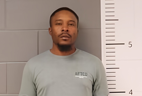 Mugshot of WARREN MACON