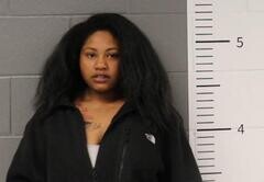Mugshot of MIREYLI MCDANIELS
