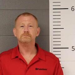 Mugshot of THOMAS LEE