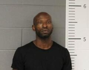 Mugshot of DEVARES WILLIAMSON