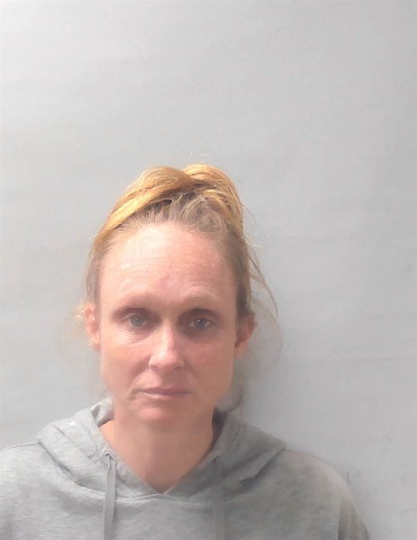 Mugshot of CRYSTAL LYNN HOPPER