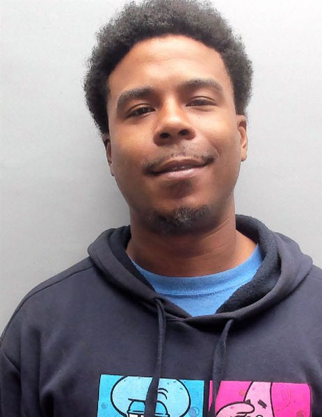 Mugshot of DONTERIUS CORTEZ RIGGINS