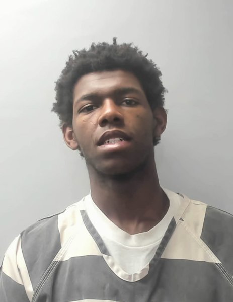 Mugshot of ZSAQUON DEAN AVERETTE