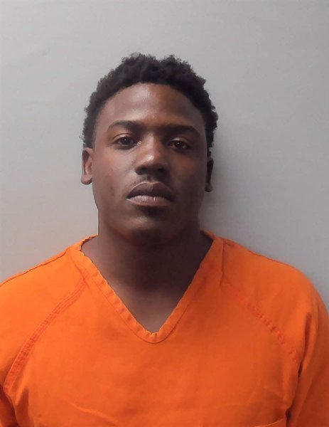 Mugshot of COURTENAY LEVON BORDEN